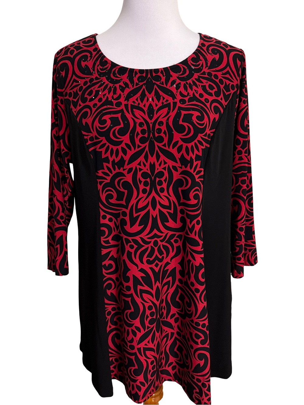 Style & Co. Black and Red Scoop Neck Tunic with Decorative Pattern